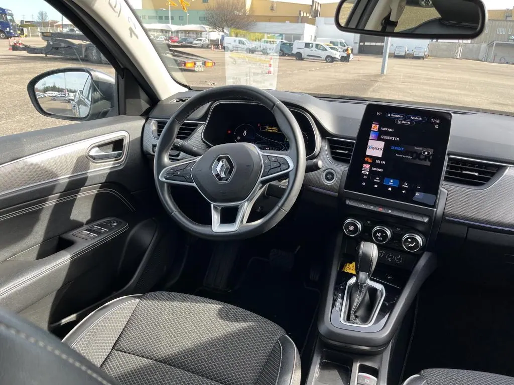 Renault Arkana E-TECH HYBRIDE 145 - 22 TECHNO 12