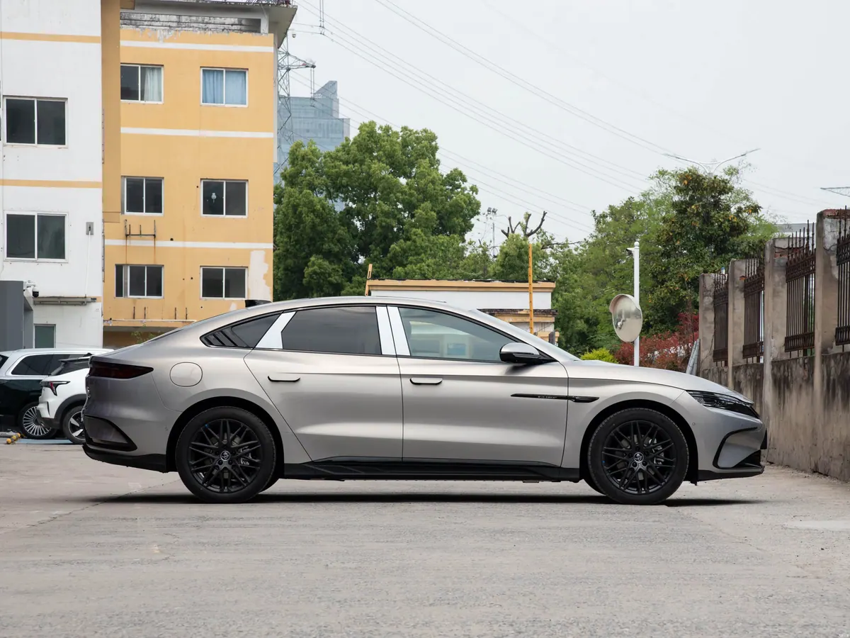 BYD Han EV - photo illustrative 3