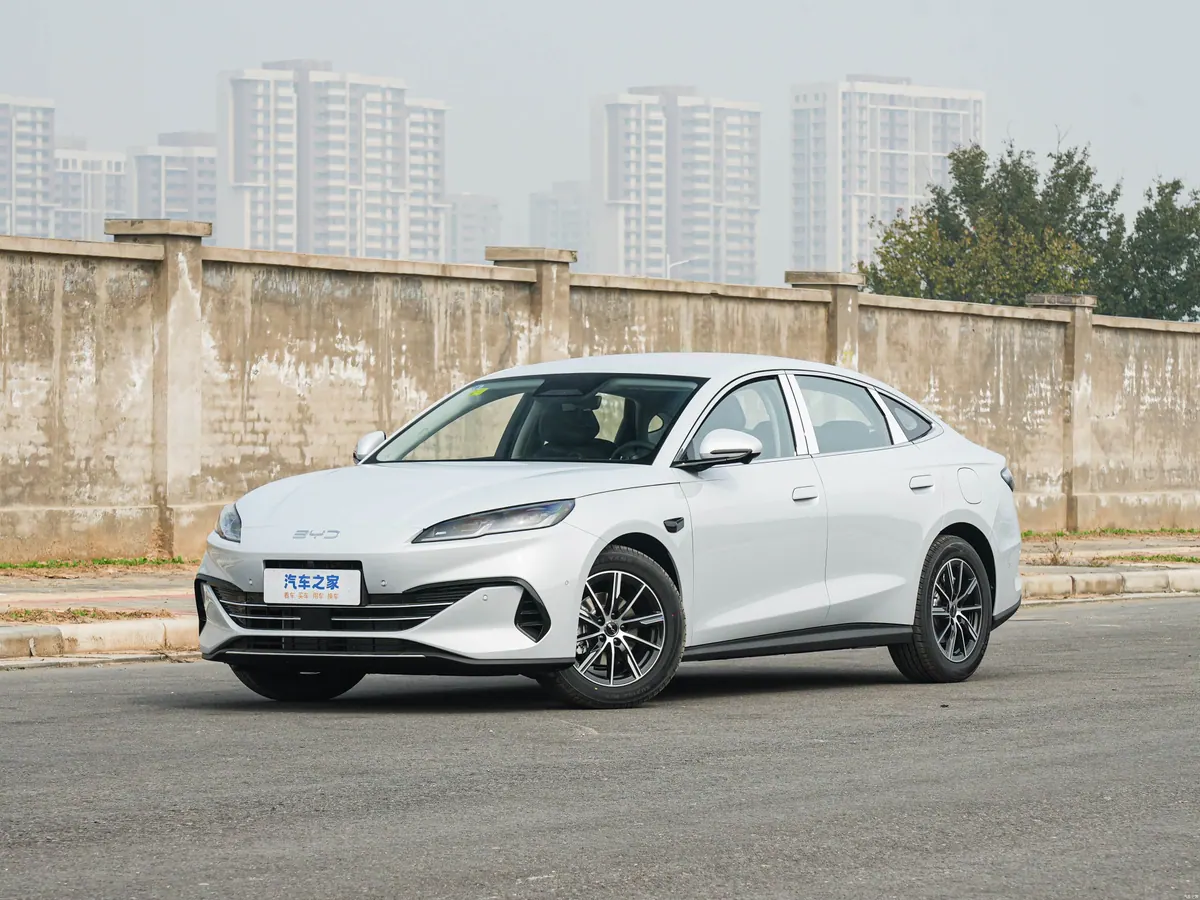 BYD Seal 06 DM-i - photo illustrative