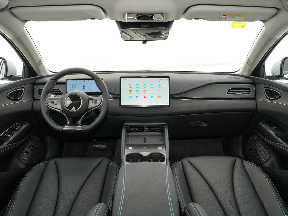 BYD Seal 06 DM-i - photo illustrative 5