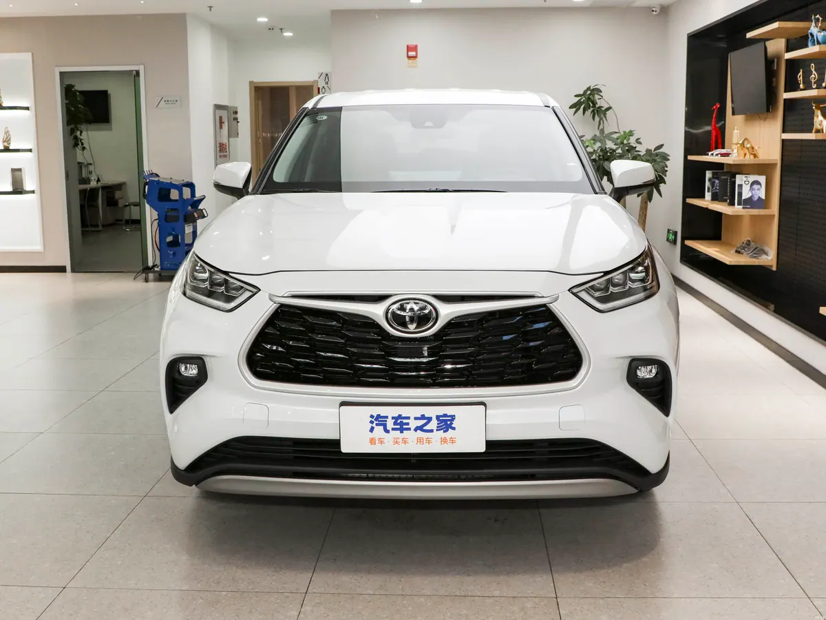 Toyota Highlander - photo illustrative 2